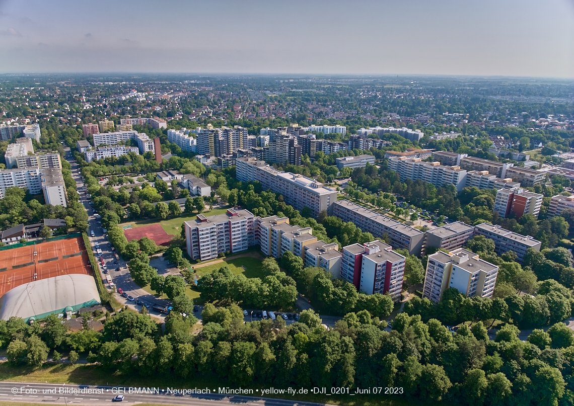 07.06.2023 - Perlach Plaza, PEP, Rentenversicherung, Wohnring, WACKER-Chemie in Neuperlach